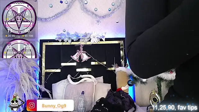 Bunny O online show from 12-18-25, 08:34