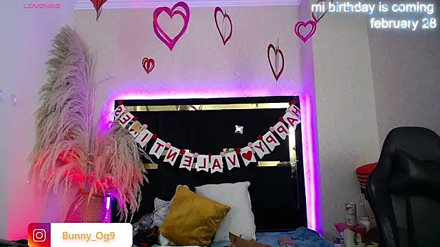Snapshot of Bunny_O chatting on 02-13-26, 11:16 Bunny O online show from 02-13-26, 11:16