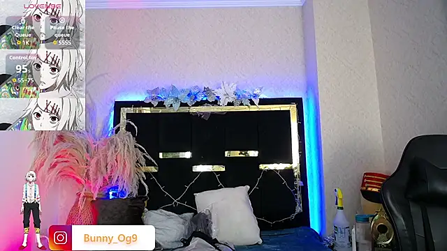 Snapshot of Bunny_O chatting on 02-04-26, 09:32 Bunny O online show from 02-04-26, 09:32