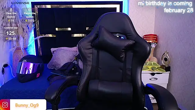 Snapshot of Bunny_O chatting on 03-01-26, 10:21 Bunny O online show from 03-01-26, 10:21