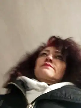Snapshot of SweetLeila40 chatting on 03-22-26, 05:25 SweetLeila40 online show from 03-22-26, 05:25