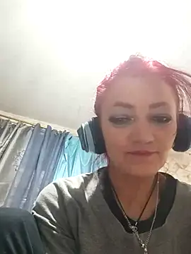 Snapshot of SweetLeila40 chatting on 05-03-26, 11:52 SweetLeila40 online show from 05-03-26, 11:52