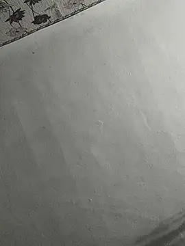 Snapshot of SweetLeila40 chatting on 02-17-25, 08:27 SweetLeila40 online show from 02-17-25, 08:27