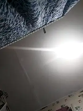 Snapshot of SweetLeila40 chatting on 02-25-26, 11:04 SweetLeila40 online show from 02-25-26, 11:04