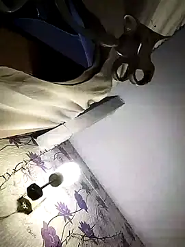 Snapshot of SweetLeila40 chatting on 01-30-25, 03:19 SweetLeila40 online show from 01-30-25, 03:19