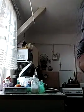 Snapshot of SweetLeila40 chatting on 02-25-25, 08:21 SweetLeila40 online show from 02-25-25, 08:21