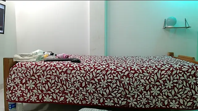 evaleribigtits18 online show from 03-29-26, 01:29