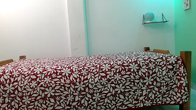 evaleribigtits18 online show from 04-13-26, 01:31