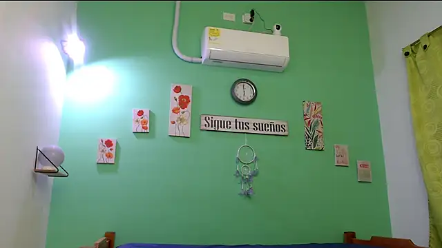 evaleribigtits18 online show from 02-05-26, 01:23