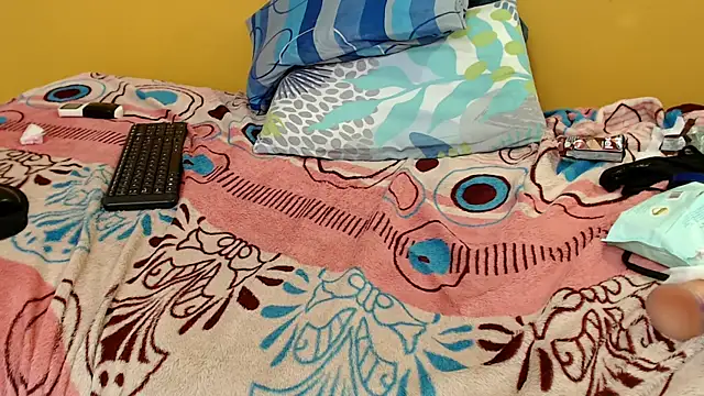 evaleribigtits18 online show from 02-08-25, 10:50