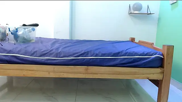 evaleribigtits18 online show from 03-12-26, 02:28