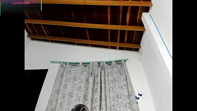 Laila Laly online show from 05-21-26, 03:31