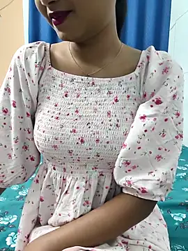 Snapshot of yhona_darling chatting on 04-11-26, 07:16 yhona darling online show from 04-11-26, 07:16