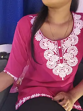 Snapshot of yhona_darling chatting on 06-29-26, 11:54 yhona darling online show from 06-29-26, 11:54