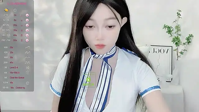 Snapshot of Happy-Minnie chatting on 12-10-24, 12:17 Happy-Minnie online show from 12-10-24, 12:17