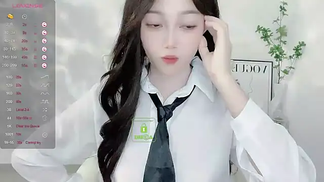 Snapshot of Happy-Minnie chatting on 12-29-24, 08:00 Happy-Minnie online show from 12-29-24, 08:00