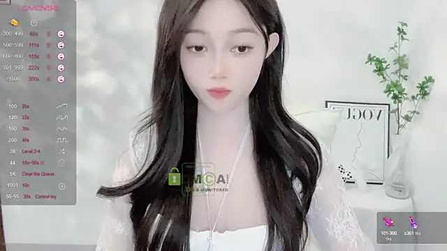 Snapshot of Happy-Minnie chatting on 12-30-24, 06:20 Happy-Minnie online show from 12-30-24, 06:20