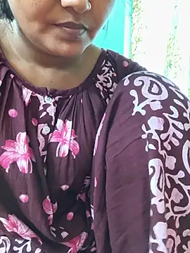 Snapshot of MUMTAJ-1 chatting on 07-25-26, 08:44 MUMTAJ-1 online show from 07-25-26, 08:44