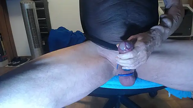 MrTrent online show from 01-14-25, 02:11