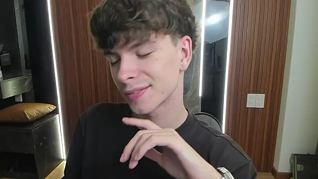 calvin love you online show from 04-11-26, 05:16