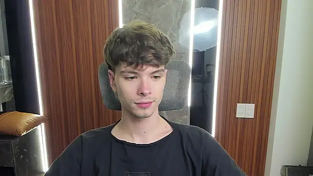 calvin love you online show from 04-05-26, 05:08