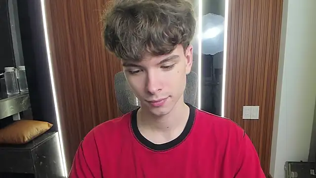 calvin love you online show from 04-14-26, 05:18