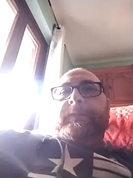 Snapshot of Cazzodr chatting on 03-04-25, 04:09 Cazzodr online show from 03-04-25, 04:09