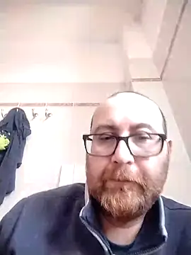 Snapshot of Cazzodr chatting on 03-02-25, 01:42 Cazzodr online show from 03-02-25, 01:42