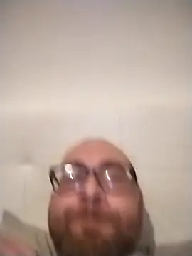 Snapshot of Cazzodr chatting on 02-24-25, 02:15 Cazzodr online show from 02-24-25, 02:15