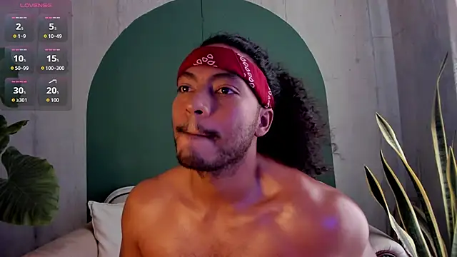 noah jones   online show from 12-04-25, 05:45