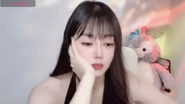 Lydia 170 online show from 06-18-26, 10:48