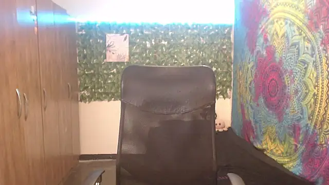 BurningVenus12 online show from 09-28-25, 09:44