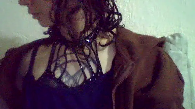 CELEna098rs707 online show from 04-15-26, 05:24