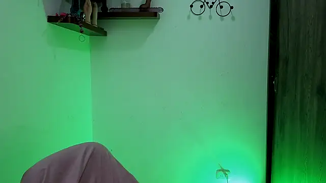 avans 15 online show from 10-29-25, 01:04