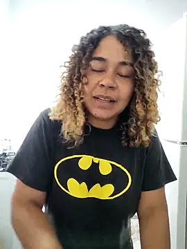 VitoriaFernandes online show from 02-16-26, 02:16