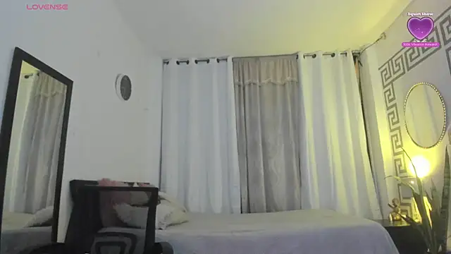 Sophie sweett19 online show from 12-23-25, 03:50