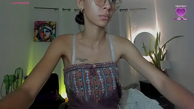 Sophie sweett19 online show from 02-25-26, 02:23