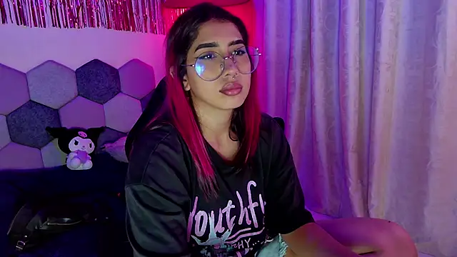 Horny tgn online show from 02-21-26, 06:32