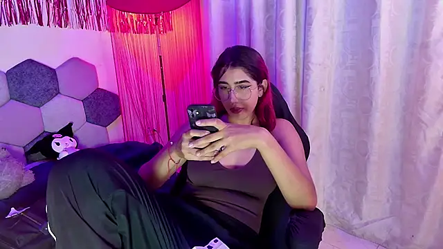 Horny tgn online show from 02-19-26, 06:05