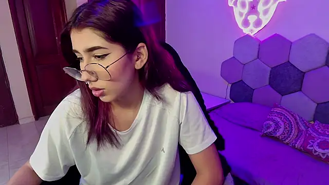 Horny tgn online show from 03-21-25, 05:45