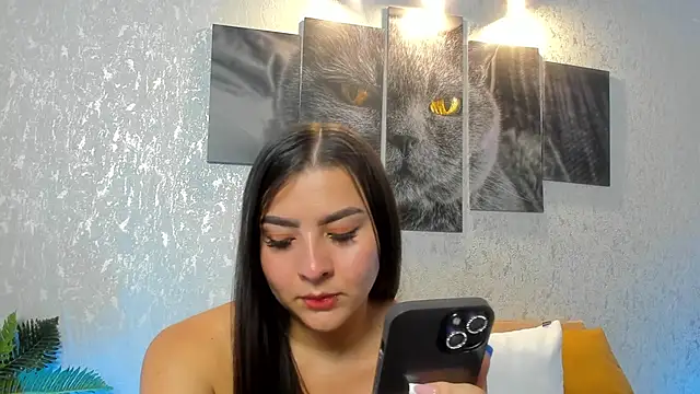 Snapshot of lilicooper_ chatting on 02-19-25, 07:37 lilicooper online show from 02-19-25, 07:37