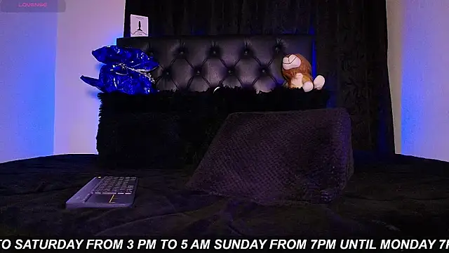 James1lee  online show from 07-13-26, 03:50
