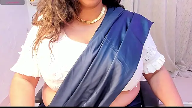 Gulabi Queen online show from 09-28-25, 04:03