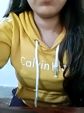 Snapshot of Arohi_is_Live chatting on 01-15-25, 08:51 Arohi is Live online show from 01-15-25, 08:51