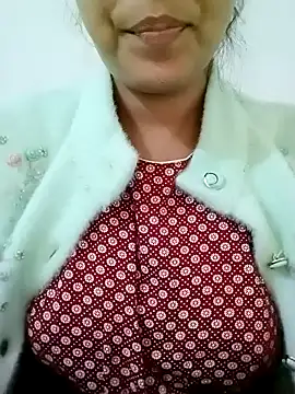 Snapshot of Arohi_is_Live chatting on 01-22-25, 09:35 Arohi is Live online show from 01-22-25, 09:35