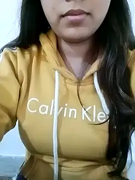 Snapshot of Arohi_is_Live chatting on 01-15-25, 05:50 Arohi is Live online show from 01-15-25, 05:50