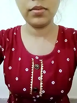 Snapshot of Arohi_is_Live chatting on 01-25-25, 05:51 Arohi is Live online show from 01-25-25, 05:51