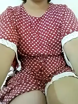 Snapshot of Arohi_is_Live chatting on 03-07-25, 08:56 Arohi is Live online show from 03-07-25, 08:56