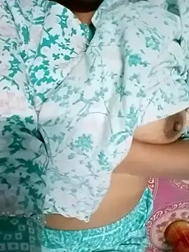 Snapshot of Arohi_is_Live chatting on 01-30-25, 01:20 Arohi is Live online show from 01-30-25, 01:20