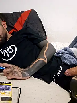 charlye inkkkk online show from 04-10-26, 01:23